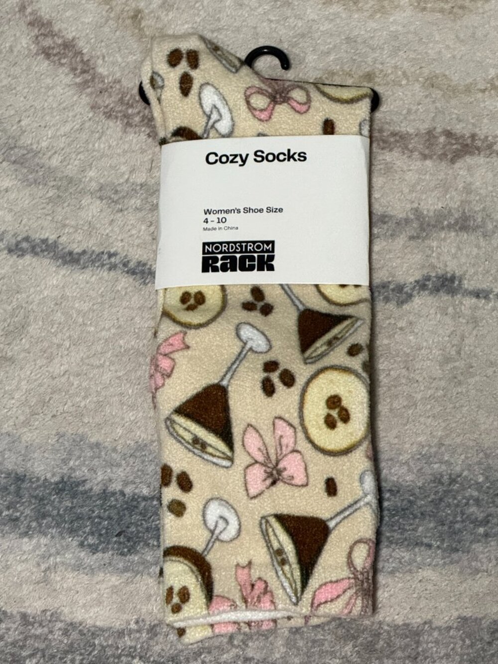 Nordstrom Rack Cozy Womens Socks 4-10 Espresso Martini Coffee beans Pink Bows